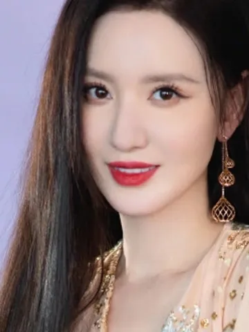 Alina Zhang (Zhang Meng)