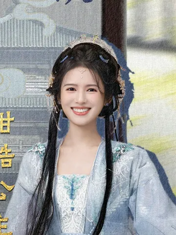 He Nan as Mu Tianji