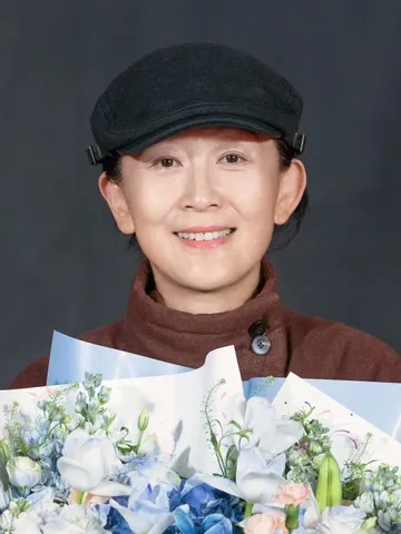 Chen Jin as Mi Si