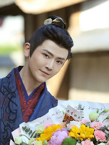 Liu Duanduan as Wei Yan
