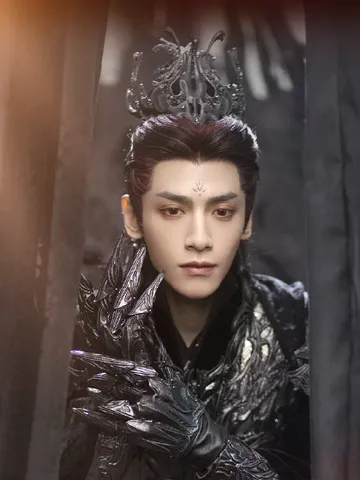 Luo Yunxi as Tantai Jin